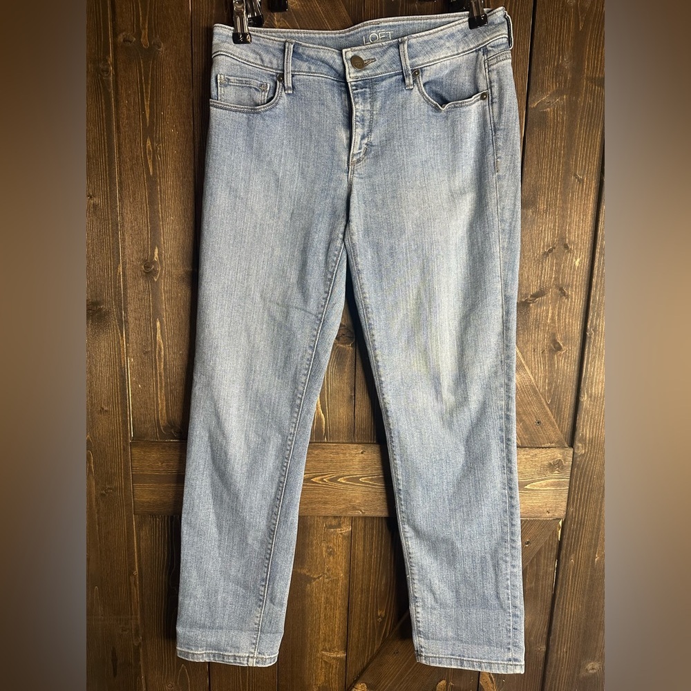 (16)EUC• Ann Taylor Loft• size 27/4• curvy•Cuffed•Cropped